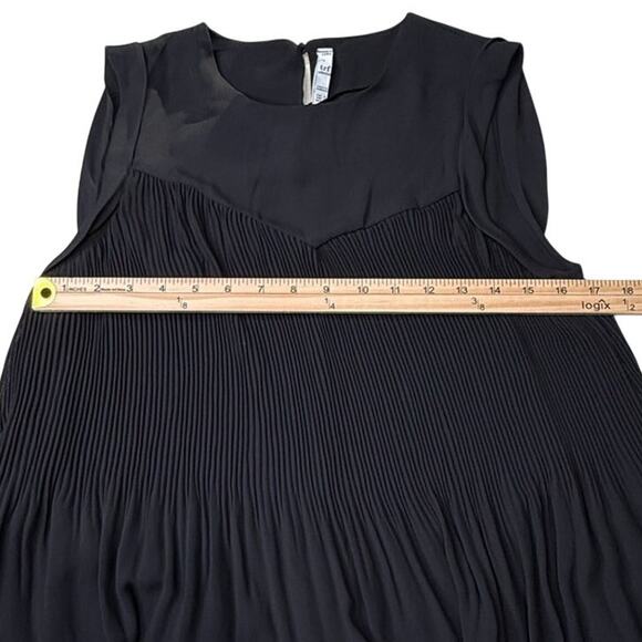 Zara Trf Collection Black Sleeveless Pleated Blouse - Picture 6 of 9